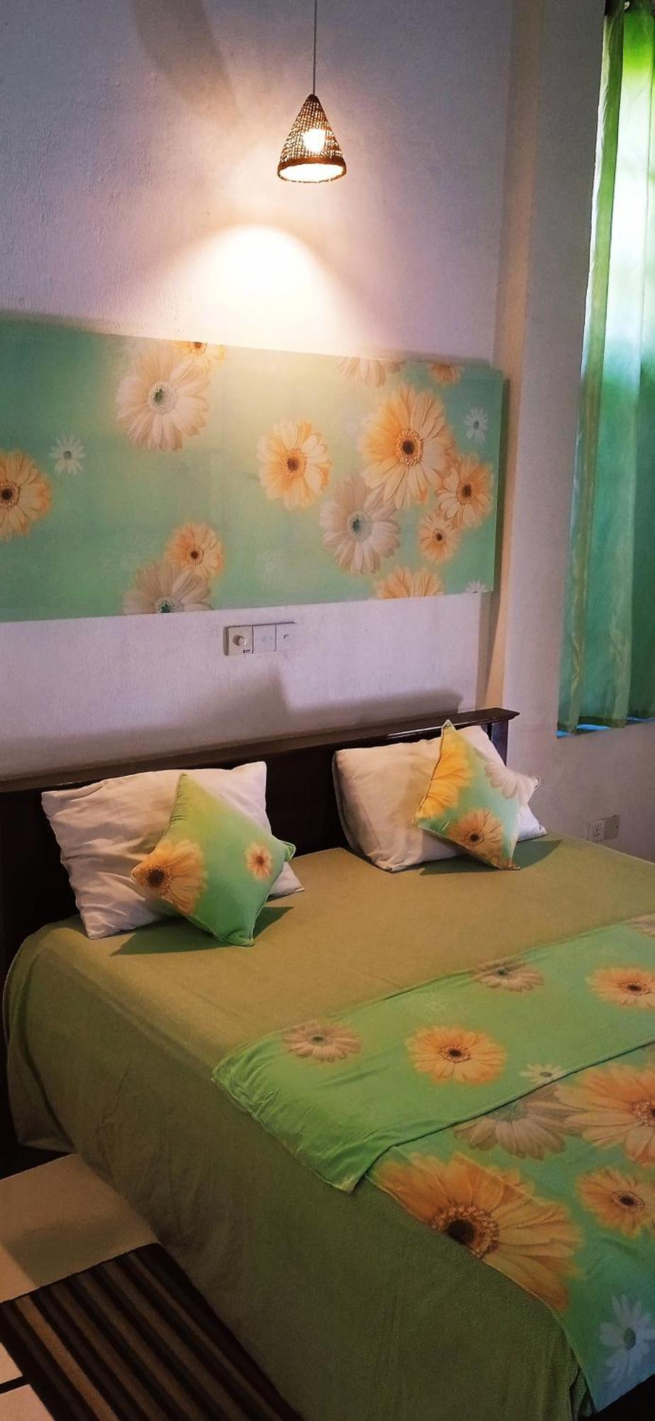 Nilas Guesthouse Hikkaduwa Buitenkant foto