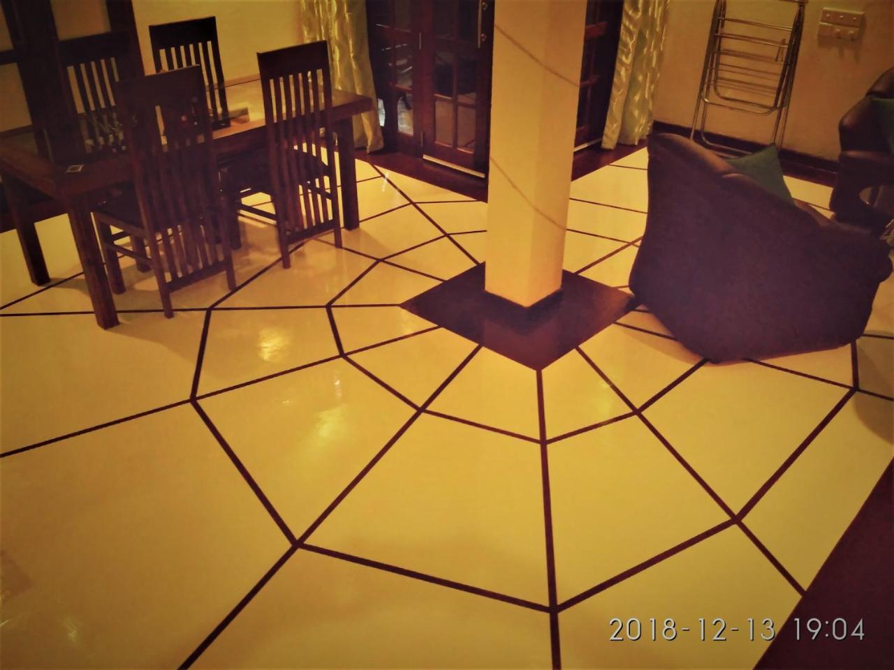 Nilas Guesthouse Hikkaduwa Buitenkant foto